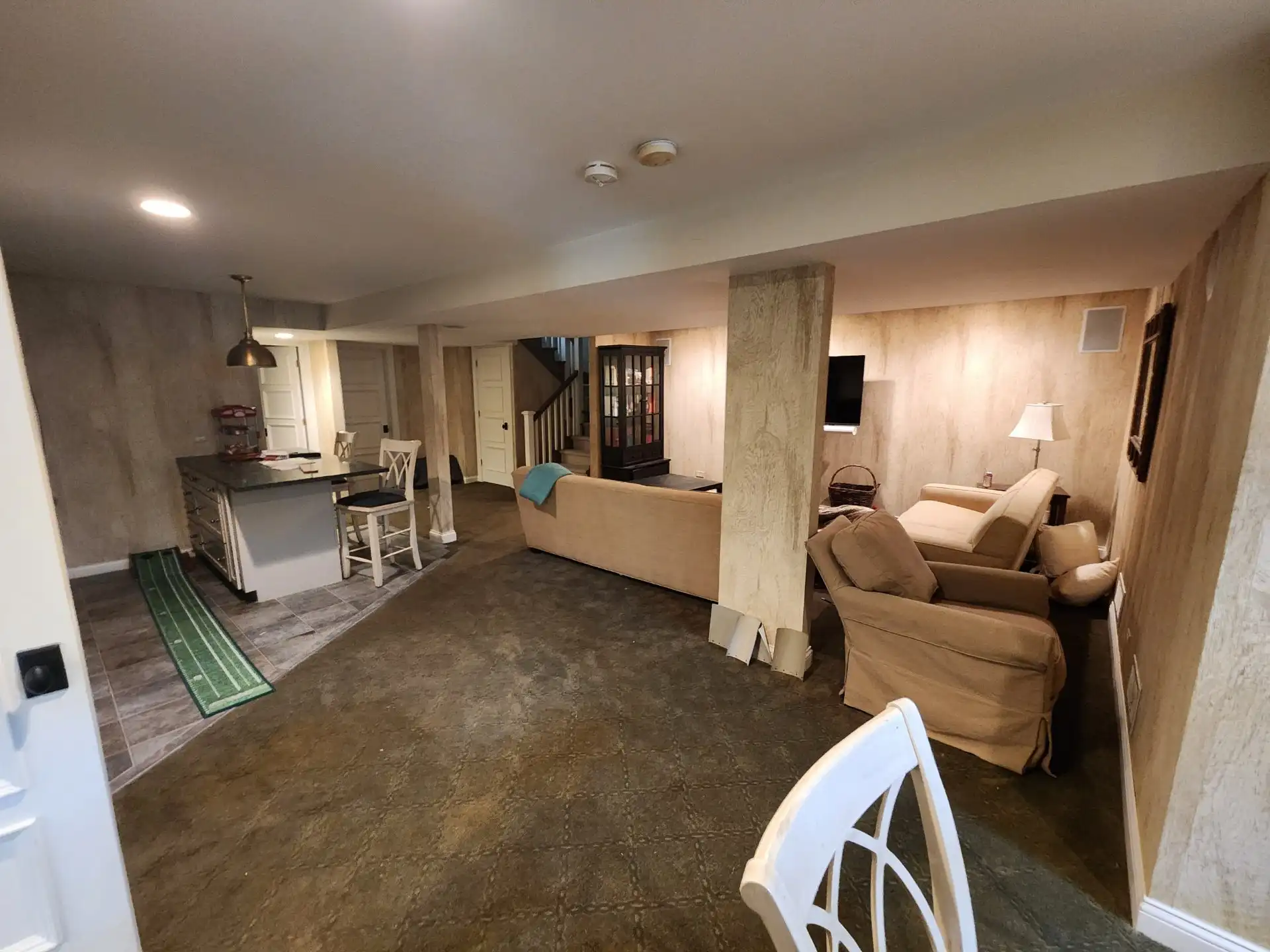 Wallpaper Removal by Bold Wallpaper Installers in Chevy Chase, Washington, DC